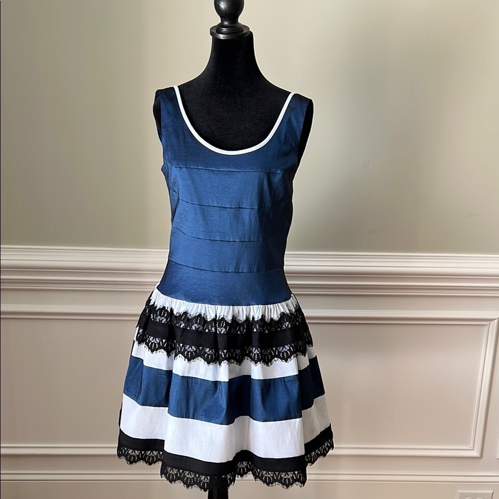 Jessica McClintock Mini⚫️🔵